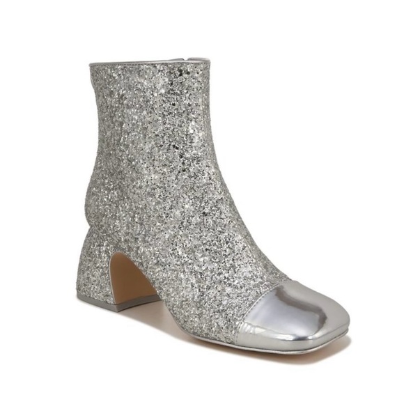 Circus by Sam Edelman Shoes - Circus by Sam Edelman Osten Silver Glitter Ankle Boots Size 6.5”